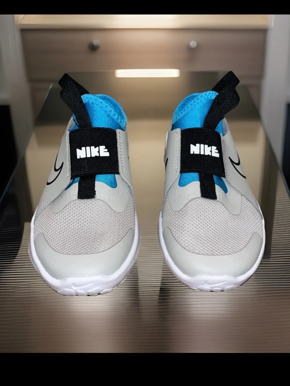 Nike FLEX RUNNER 2 PS 'LIGHT IRON ORE BLUE LIGHTNING' Lace Free Booty Style